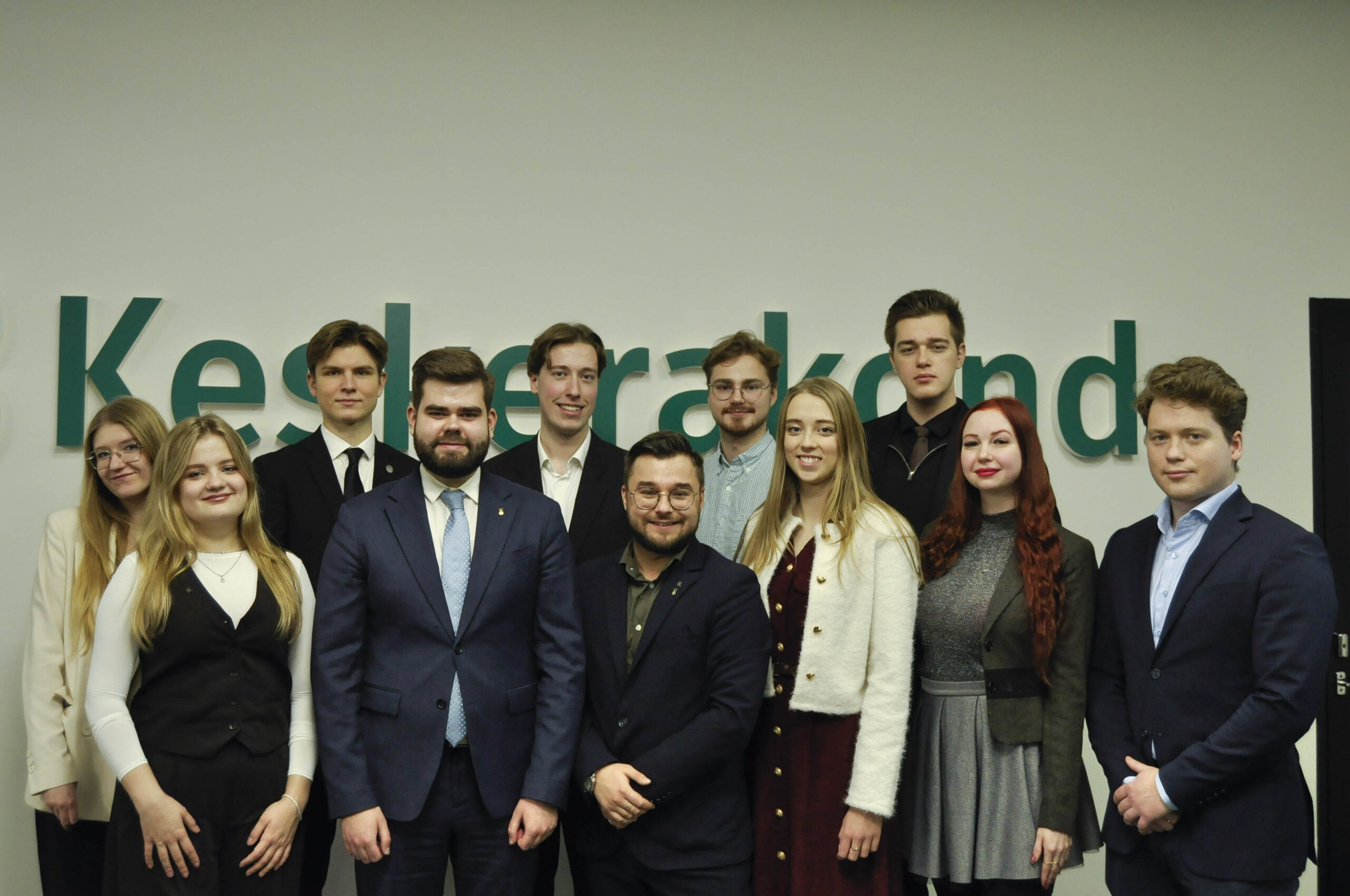 Kesknoored valisid uue juhatuse. Dmitriy Fadin jätkab noortekogu esimehena